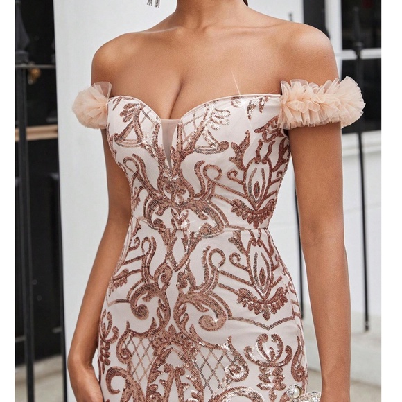 Luxe Sequin Mesh Off Shoulder Mermaid hem Formal prom Wedding Dress - Picture 4 of 7